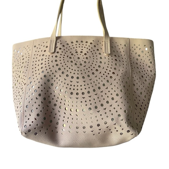 Bath and Body Works Tote Bag NWT - Picture 6 of 9